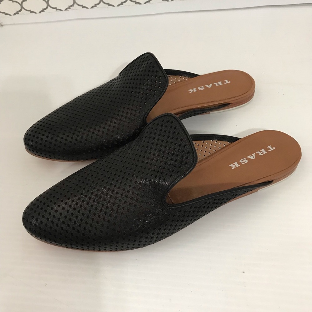 NWOT TRASK | ladies Ashley mule Size 9M